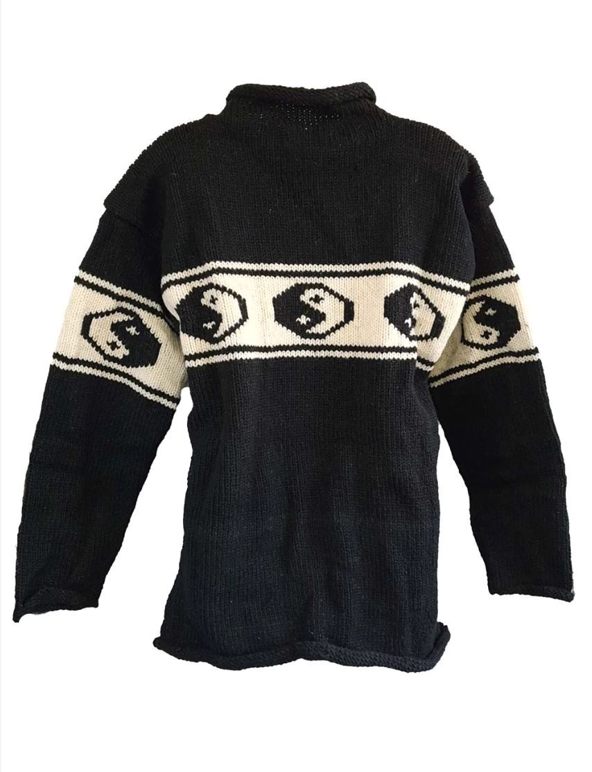 Full woolen sweater on sale